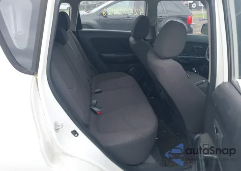 2013 Kia Soul z USA, uszkodzony, nr VIN KNDJT2A58D7767612